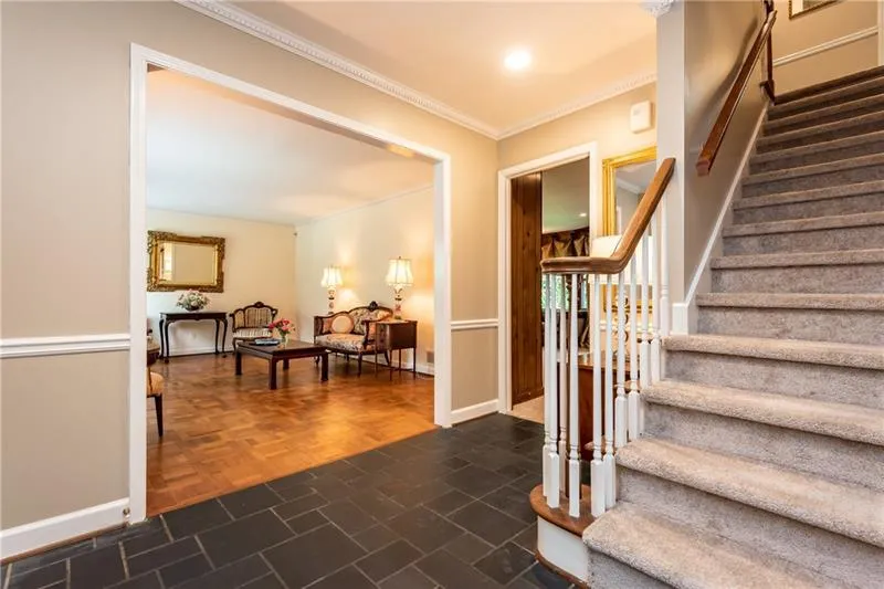 7505 Spalding Lane, Sandy Springs, Georgia 30350, 4 Bedrooms Bedrooms, ,2 BathroomsBathrooms,Residential,Sold,7505 Spalding Lane,6635236