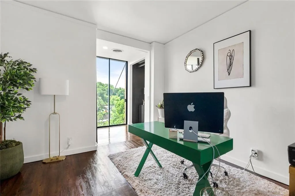 130 26th Street Nw Unit 801, Atlanta, Georgia 30309, 3 Bedrooms Bedrooms, ,2 BathroomsBathrooms,Residential,For Sale,130 26th Street Nw Unit 801,7581357