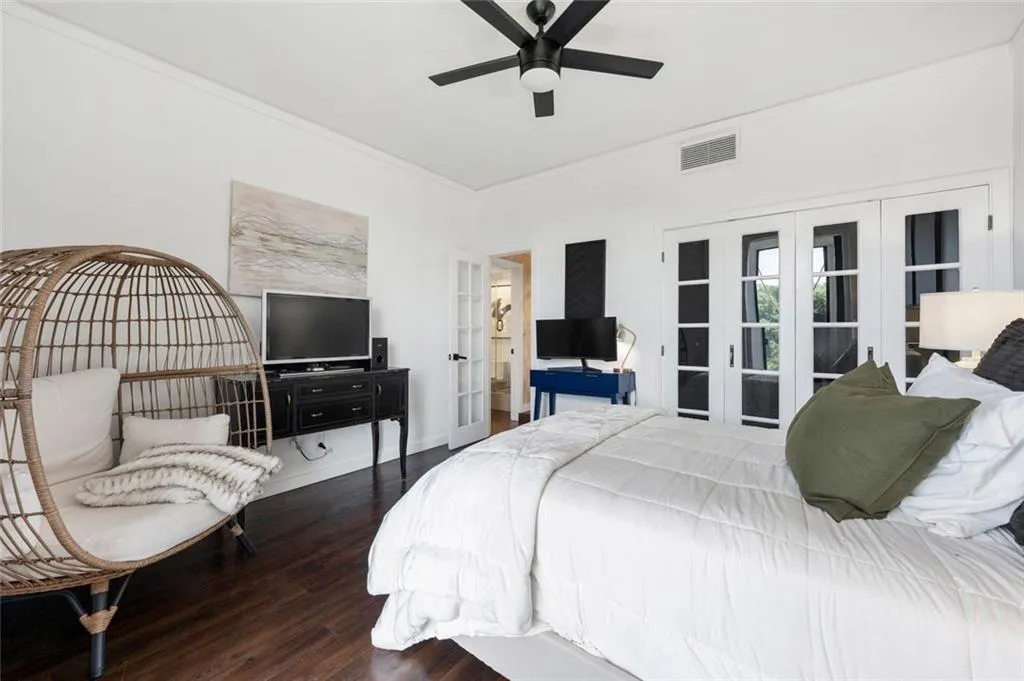 130 26th Street Nw Unit 801, Atlanta, Georgia 30309, 3 Bedrooms Bedrooms, ,2 BathroomsBathrooms,Residential,For Sale,130 26th Street Nw Unit 801,7581357