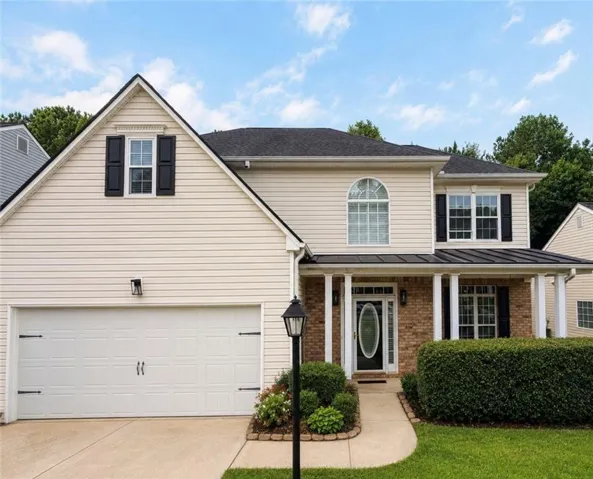 2162 Fall Creek Landing, Loganville, Georgia 30052
