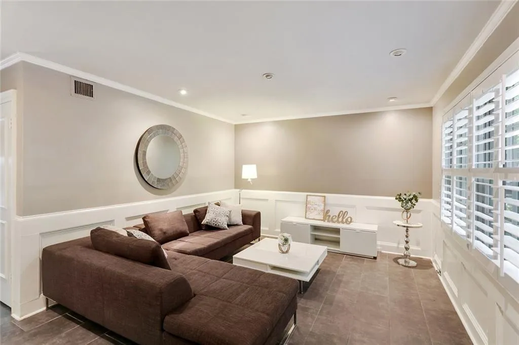 1 Arpege Way Nw, Atlanta, Georgia 30327, 2 Bedrooms Bedrooms, ,2 BathroomsBathrooms,Residential,Sold,1 Arpege Way Nw,6060514