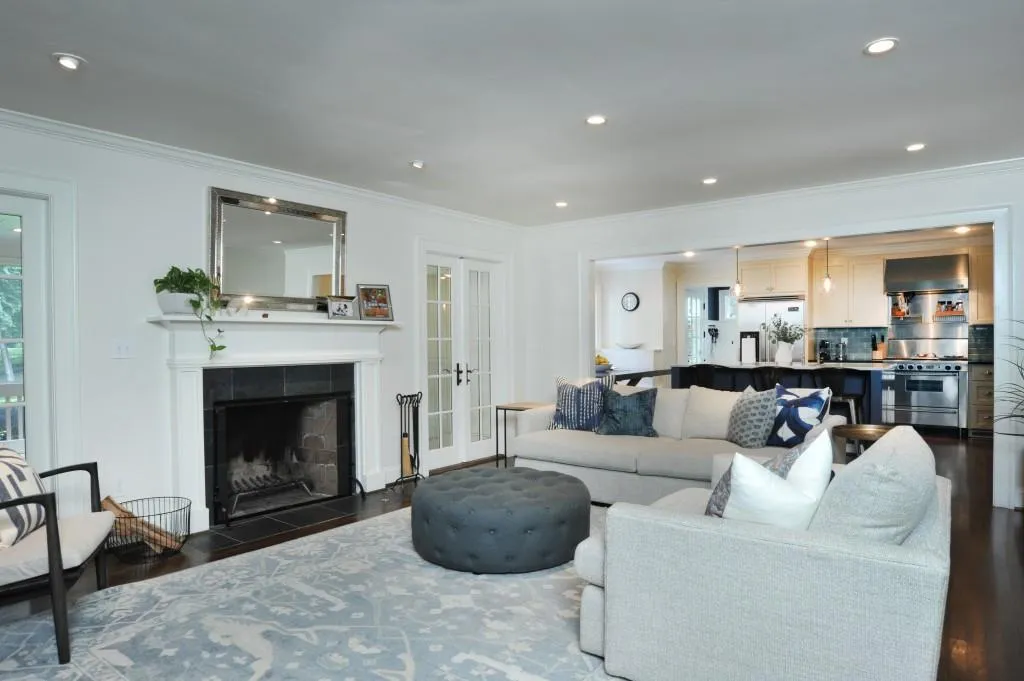 560 Highbrook Drive, Atlanta, Georgia 30342, 4 Bedrooms Bedrooms, ,3 BathroomsBathrooms,Residential,Sold,560 Highbrook Drive,6769068