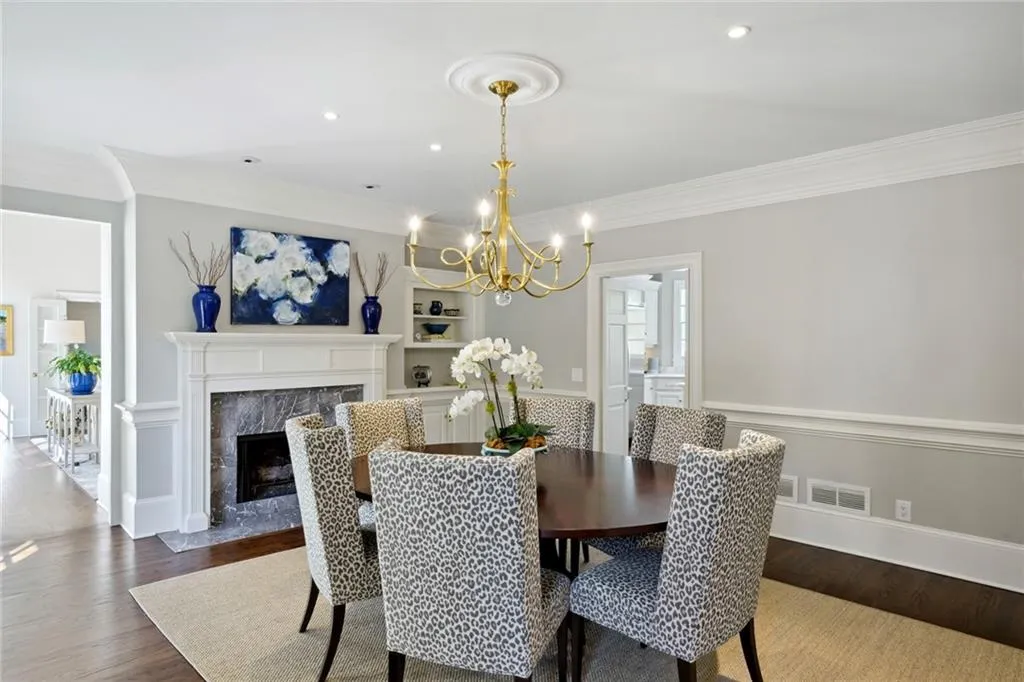 4969 Long Island Drive Nw, Atlanta, Georgia 30327, 4 Bedrooms Bedrooms, ,6 BathroomsBathrooms,Residential,Sold,4969 Long Island Drive Nw,7192348