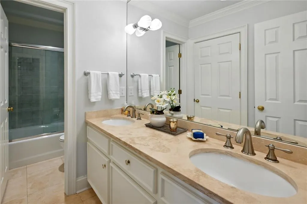 4969 Long Island Drive Nw, Atlanta, Georgia 30327, 4 Bedrooms Bedrooms, ,6 BathroomsBathrooms,Residential,Sold,4969 Long Island Drive Nw,7192348