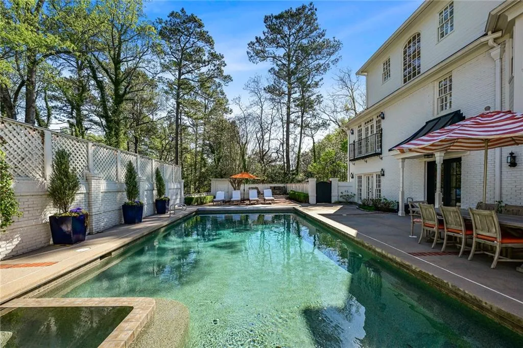 4969 Long Island Drive Nw, Atlanta, Georgia 30327, 4 Bedrooms Bedrooms, ,6 BathroomsBathrooms,Residential,Sold,4969 Long Island Drive Nw,7192348