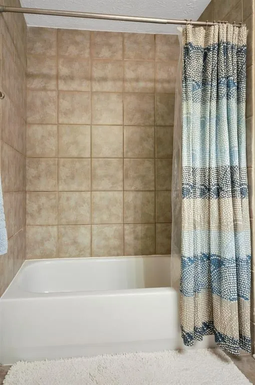 255 Winding River Drive Ne Unit D, Sandy Springs, Georgia 30350, 2 Bedrooms Bedrooms, ,1 BathroomBathrooms,Residential,Sold,255 Winding River Drive Ne Unit D,6727497