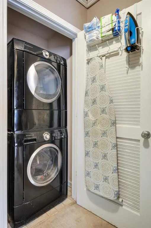 255 Winding River Drive Ne Unit D, Sandy Springs, Georgia 30350, 2 Bedrooms Bedrooms, ,1 BathroomBathrooms,Residential,Sold,255 Winding River Drive Ne Unit D,6727497