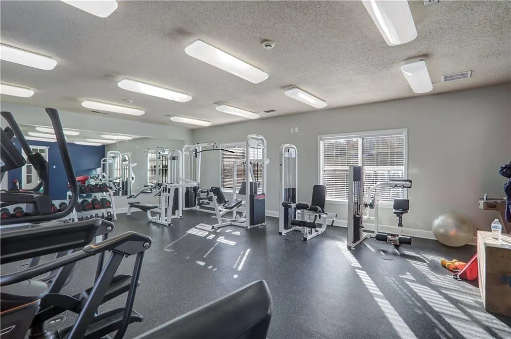 1150 Collier Road Nw Unit K9, Atlanta, Georgia 30318, 1 Bedroom Bedrooms, ,1 BathroomBathrooms,Residential,For Sale,1150 Collier Road Nw Unit K9,7585796