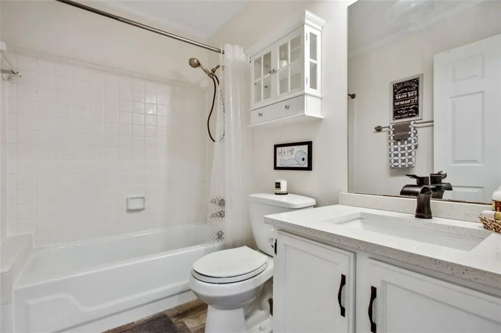 82 Dunwoody Springs Drive, Sandy Springs, Georgia 30328, 3 Bedrooms Bedrooms, ,2 BathroomsBathrooms,Residential,Sold,82 Dunwoody Springs Drive,7028253 82 Dunwoody Springs Drive, Sandy Springs, Georgia 30328, 3 Bedrooms Bedrooms, ,2 BathroomsBathrooms,Residential,Sold,82 Dunwoody Springs Drive,7028253