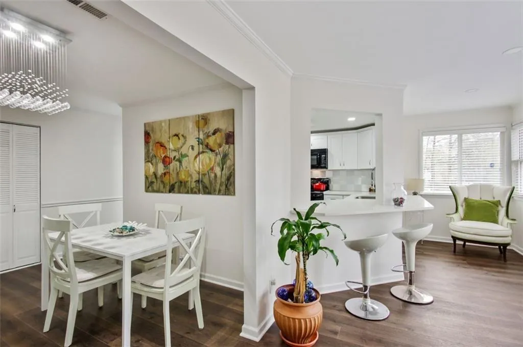 82 Dunwoody Springs Drive, Sandy Springs, Georgia 30328, 3 Bedrooms Bedrooms, ,2 BathroomsBathrooms,Residential,Sold,82 Dunwoody Springs Drive,7028253 82 Dunwoody Springs Drive, Sandy Springs, Georgia 30328, 3 Bedrooms Bedrooms, ,2 BathroomsBathrooms,Residential,Sold,82 Dunwoody Springs Drive,7028253