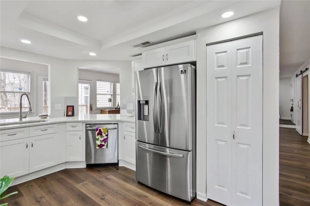 82 Dunwoody Springs Drive, Sandy Springs, Georgia 30328, 3 Bedrooms Bedrooms, ,2 BathroomsBathrooms,Residential,Sold,82 Dunwoody Springs Drive,7028253 82 Dunwoody Springs Drive, Sandy Springs, Georgia 30328, 3 Bedrooms Bedrooms, ,2 BathroomsBathrooms,Residential,Sold,82 Dunwoody Springs Drive,7028253