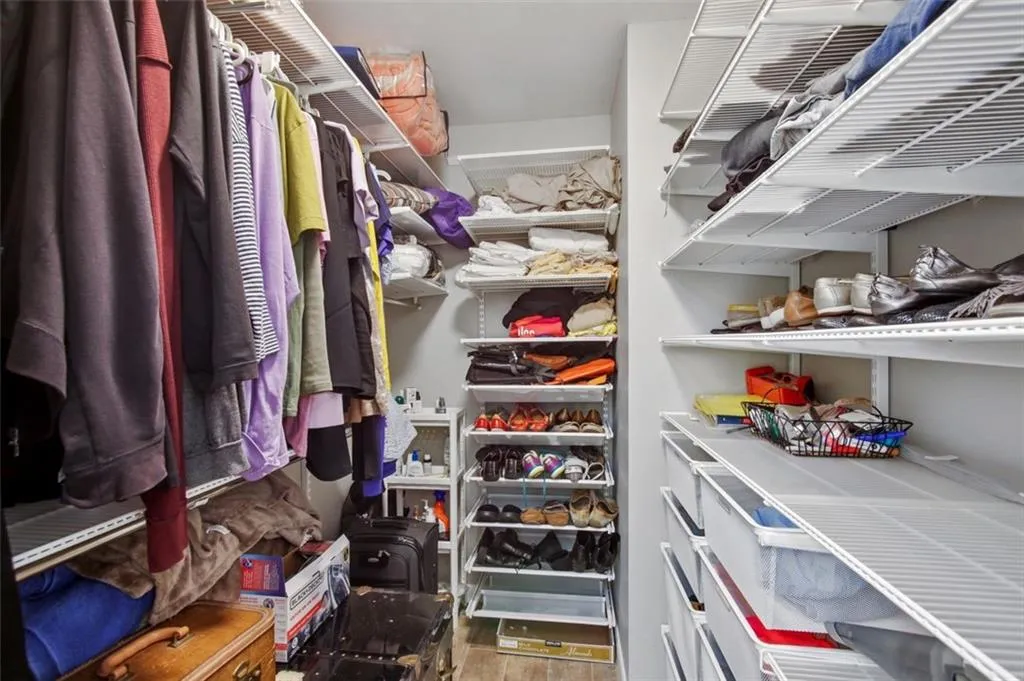 82 Dunwoody Springs Drive, Sandy Springs, Georgia 30328, 3 Bedrooms Bedrooms, ,2 BathroomsBathrooms,Residential,Sold,82 Dunwoody Springs Drive,7028253 82 Dunwoody Springs Drive, Sandy Springs, Georgia 30328, 3 Bedrooms Bedrooms, ,2 BathroomsBathrooms,Residential,Sold,82 Dunwoody Springs Drive,7028253