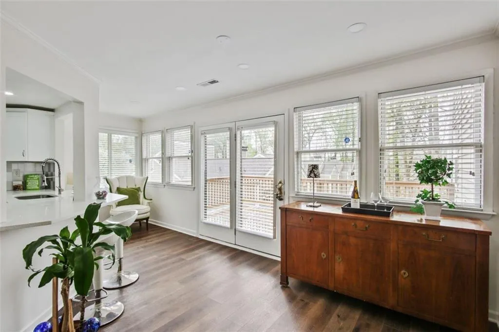 82 Dunwoody Springs Drive, Sandy Springs, Georgia 30328, 3 Bedrooms Bedrooms, ,2 BathroomsBathrooms,Residential,Sold,82 Dunwoody Springs Drive,7028253 82 Dunwoody Springs Drive, Sandy Springs, Georgia 30328, 3 Bedrooms Bedrooms, ,2 BathroomsBathrooms,Residential,Sold,82 Dunwoody Springs Drive,7028253