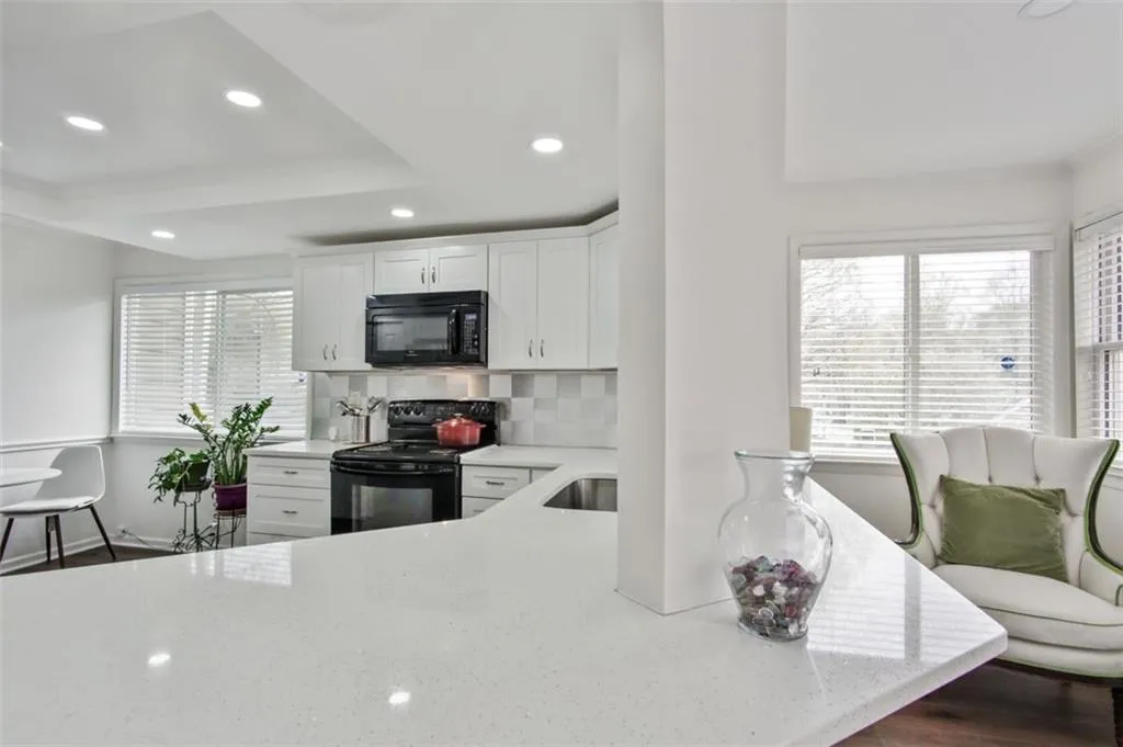 82 Dunwoody Springs Drive, Sandy Springs, Georgia 30328, 3 Bedrooms Bedrooms, ,2 BathroomsBathrooms,Residential,Sold,82 Dunwoody Springs Drive,7028253 82 Dunwoody Springs Drive, Sandy Springs, Georgia 30328, 3 Bedrooms Bedrooms, ,2 BathroomsBathrooms,Residential,Sold,82 Dunwoody Springs Drive,7028253