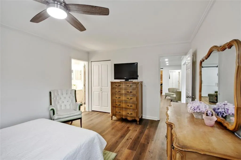 82 Dunwoody Springs Drive, Sandy Springs, Georgia 30328, 3 Bedrooms Bedrooms, ,2 BathroomsBathrooms,Residential,Sold,82 Dunwoody Springs Drive,7028253 82 Dunwoody Springs Drive, Sandy Springs, Georgia 30328, 3 Bedrooms Bedrooms, ,2 BathroomsBathrooms,Residential,Sold,82 Dunwoody Springs Drive,7028253