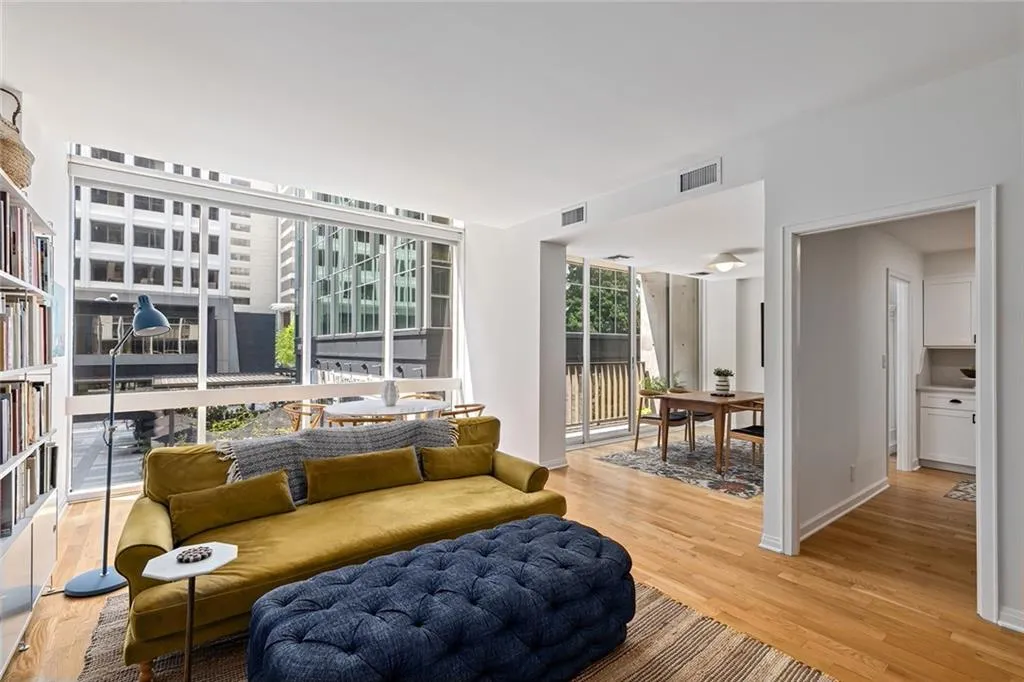 145 15th Street Unit 206, Atlanta, Georgia 30309, 2 Bedrooms Bedrooms, ,2 BathroomsBathrooms,Residential,For Sale,145 15th Street Unit 206,7647323