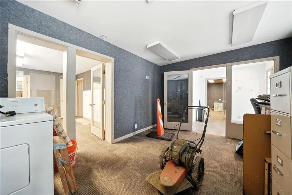 18 Nw Beck Street Nw, Atlanta, Georgia 30318, ,Commercial Sale,For Sale,18 Nw Beck Street Nw,7635401