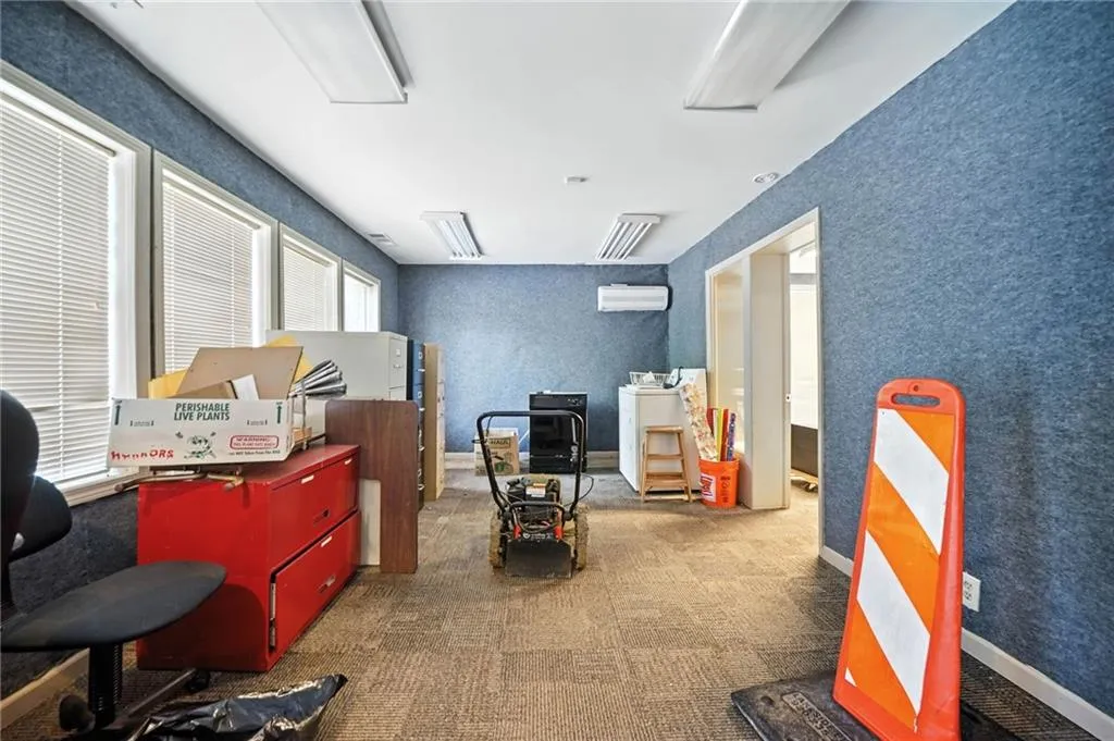 18 Nw Beck Street Nw, Atlanta, Georgia 30318, ,Commercial Sale,For Sale,18 Nw Beck Street Nw,7635401