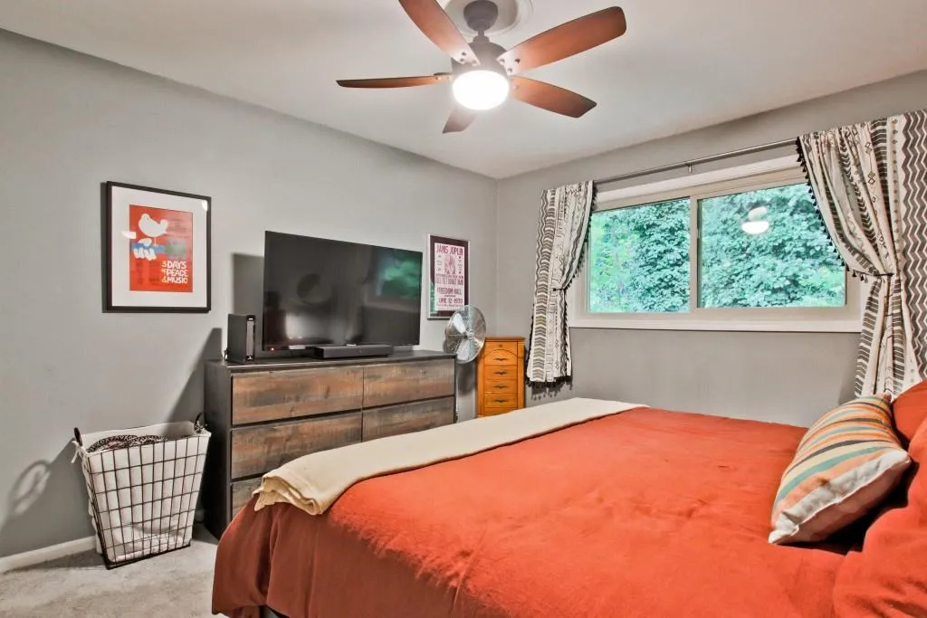 5400 Roswell Road Unit H-7, Atlanta, Georgia 30342, 2 Bedrooms Bedrooms, ,1 BathroomBathrooms,Residential,Sold,5400 Roswell Road Unit H-7,6945967