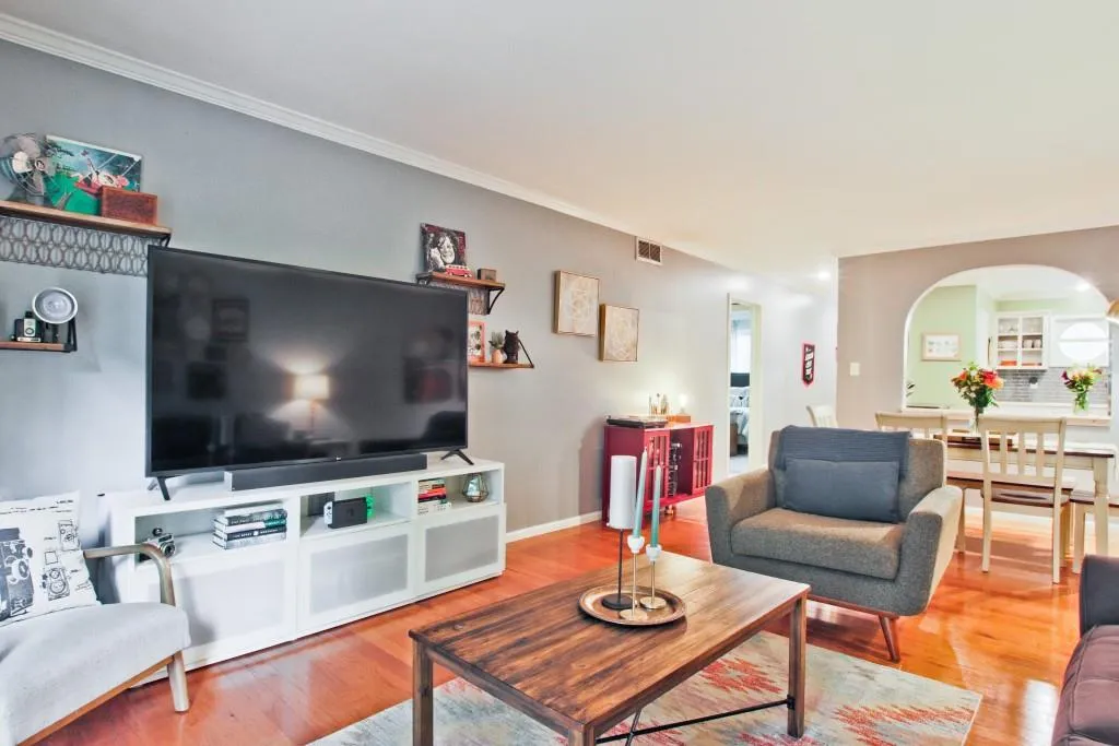 5400 Roswell Road Unit H-7, Atlanta, Georgia 30342, 2 Bedrooms Bedrooms, ,1 BathroomBathrooms,Residential,Sold,5400 Roswell Road Unit H-7,6945967