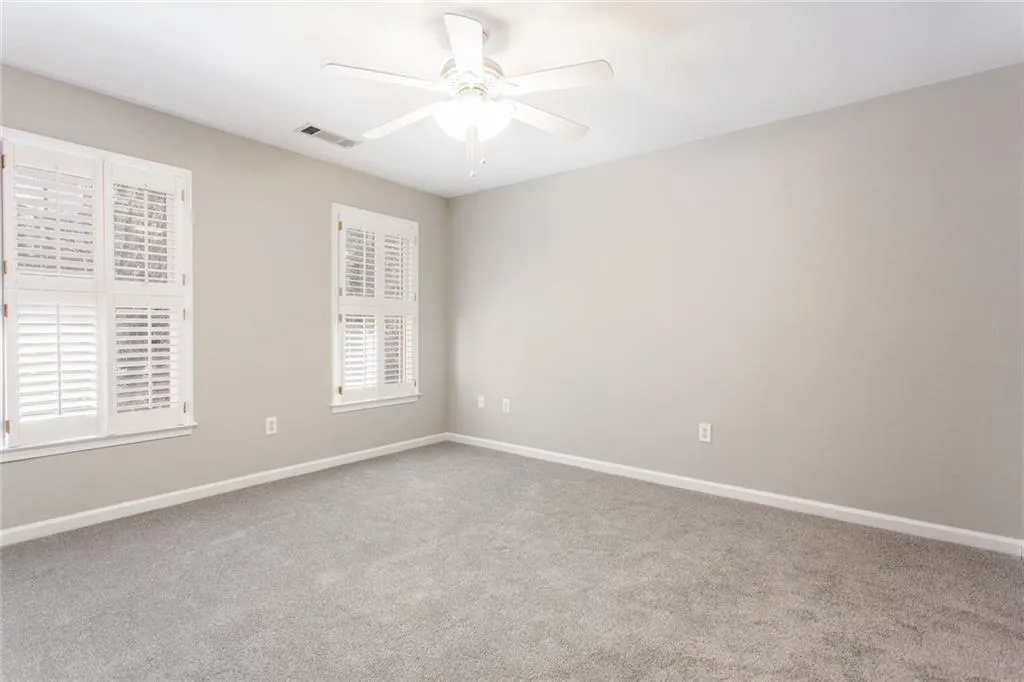 7155 Roswell Road Unit 50, Sandy Springs, Georgia 30328, 5 Bedrooms Bedrooms, ,3 BathroomsBathrooms,Residential,Sold,7155 Roswell Road Unit 50,6570297