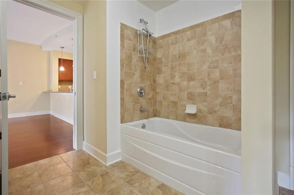 200 River Vista Drive Unit 629, Atlanta, Georgia 30339, 1 Bedroom Bedrooms, ,1 BathroomBathrooms,Residential,Sold,200 River Vista Drive Unit 629,6915646