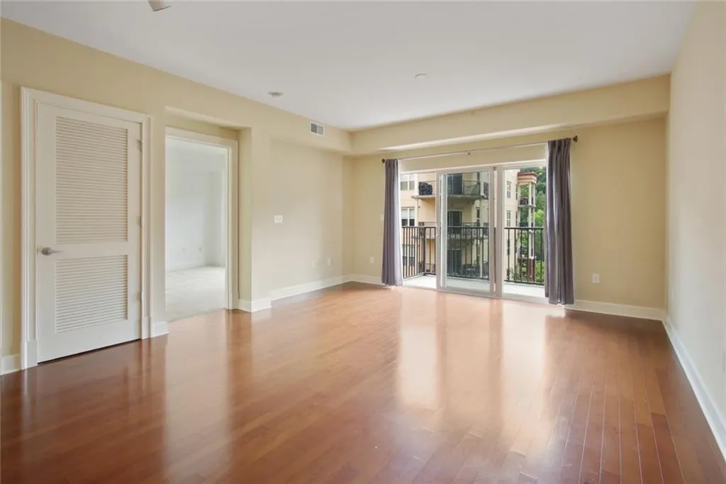 200 River Vista Drive Unit 629, Atlanta, Georgia 30339, 1 Bedroom Bedrooms, ,1 BathroomBathrooms,Residential,Sold,200 River Vista Drive Unit 629,6915646