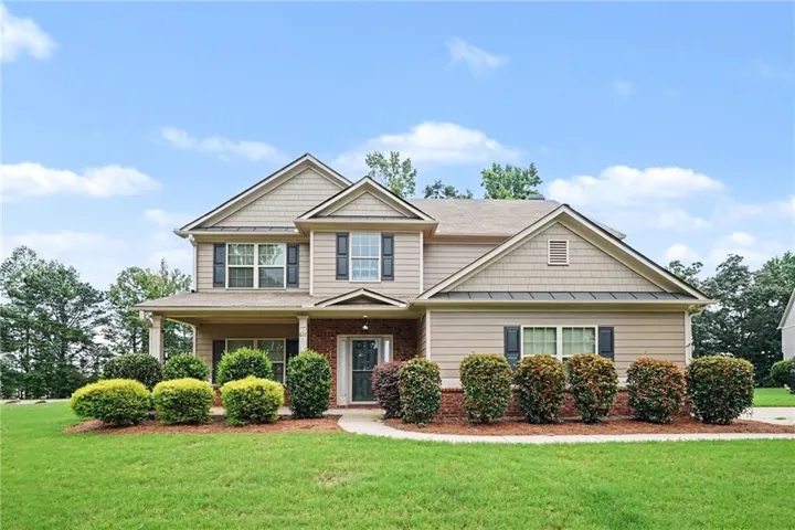 611 Little Bluestem Trail, Hoschton, Georgia 30548