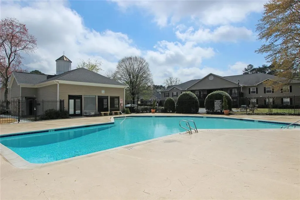902 Brighton Point, Sandy Springs, Georgia 30328, 2 Bedrooms Bedrooms, ,2 BathroomsBathrooms,Residential,Sold,902 Brighton Point,5634753