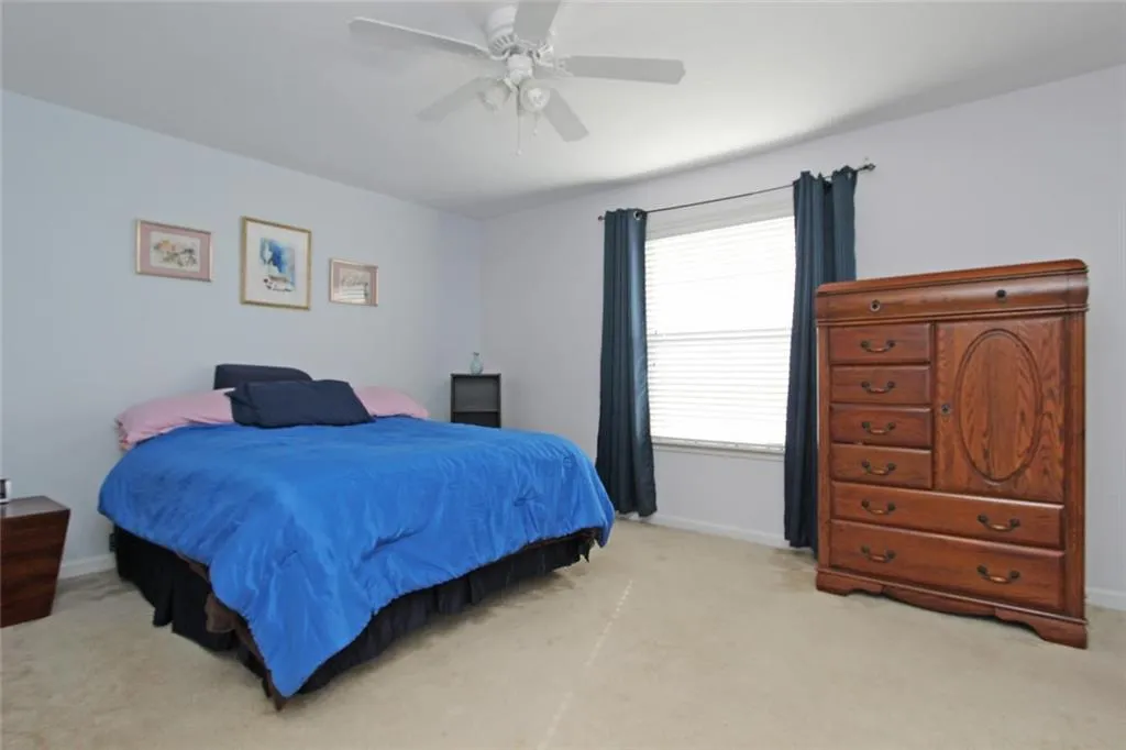 902 Brighton Point, Sandy Springs, Georgia 30328, 2 Bedrooms Bedrooms, ,2 BathroomsBathrooms,Residential,Sold,902 Brighton Point,5634753