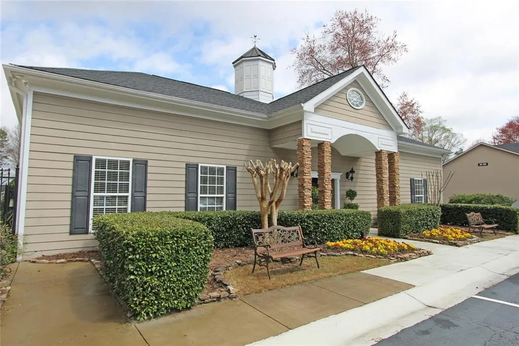 902 Brighton Point, Sandy Springs, Georgia 30328, 2 Bedrooms Bedrooms, ,2 BathroomsBathrooms,Residential,Sold,902 Brighton Point,5634753