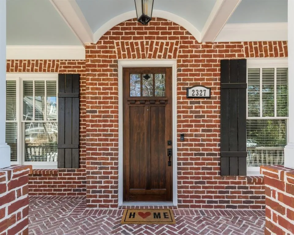 2327 Shenandoah Avenue Ne, Atlanta, Georgia 30305, 6 Bedrooms Bedrooms, ,5 BathroomsBathrooms,Residential,Sold,2327 Shenandoah Avenue Ne,5806610