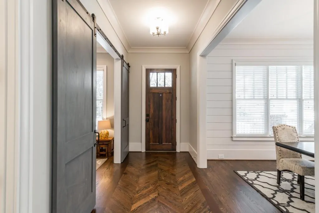2327 Shenandoah Avenue Ne, Atlanta, Georgia 30305, 6 Bedrooms Bedrooms, ,5 BathroomsBathrooms,Residential,Sold,2327 Shenandoah Avenue Ne,5806610