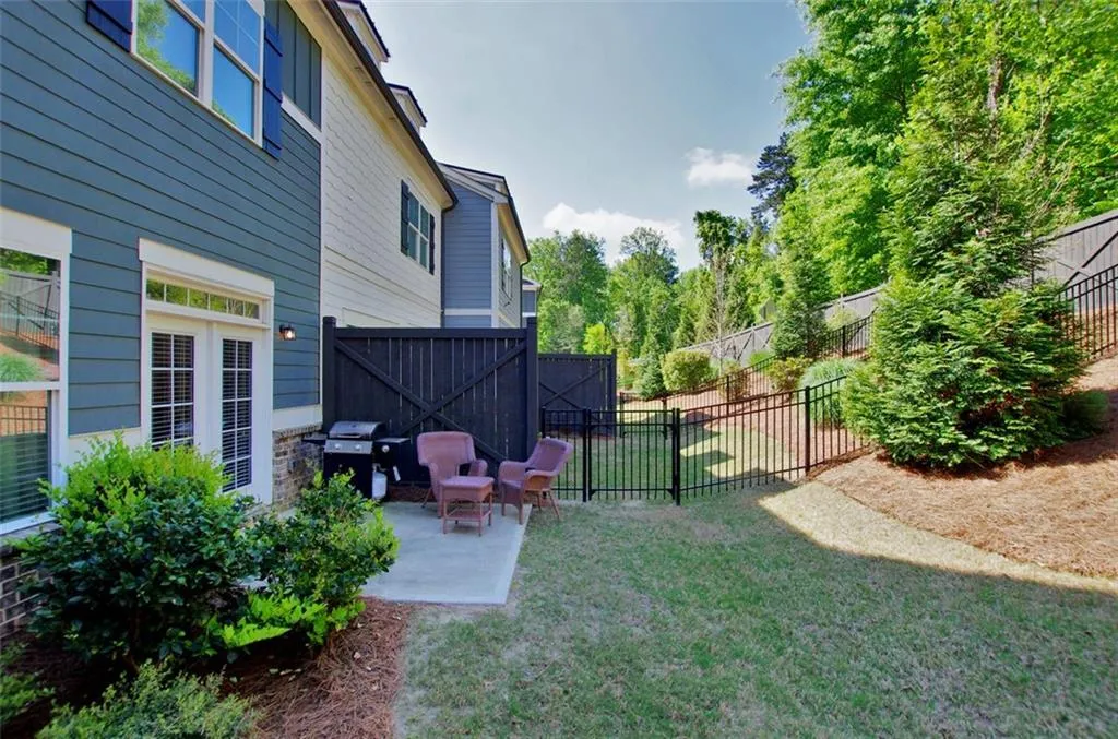 5732 Taylor Way, Atlanta, Georgia 30342, 3 Bedrooms Bedrooms, ,2 BathroomsBathrooms,Residential,Sold,5732 Taylor Way,6871838