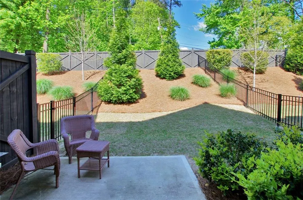 5732 Taylor Way, Atlanta, Georgia 30342, 3 Bedrooms Bedrooms, ,2 BathroomsBathrooms,Residential,Sold,5732 Taylor Way,6871838