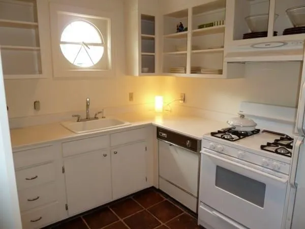 5400 Roswell Road Ne Unit C7, Atlanta, Georgia 30342, 1 Bedroom Bedrooms, ,1 BathroomBathrooms,Residential,Sold,5400 Roswell Road Ne Unit C7,5856596