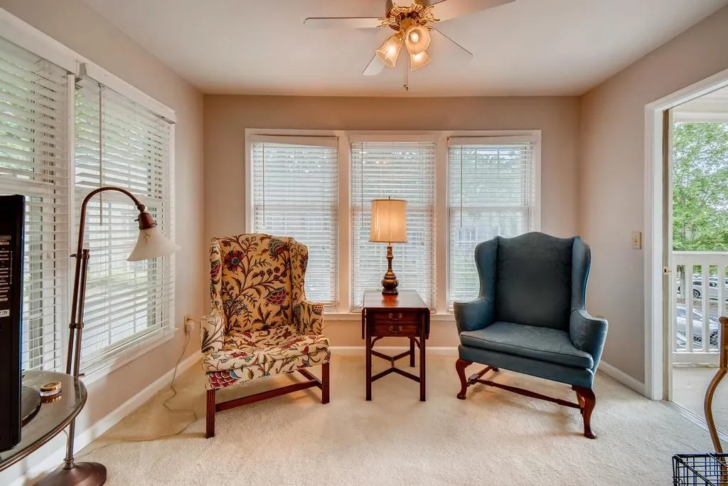 1003 Camden Court, Sandy Springs, Georgia 30327, 2 Bedrooms Bedrooms, ,2 BathroomsBathrooms,Residential,Sold,1003 Camden Court,6554539