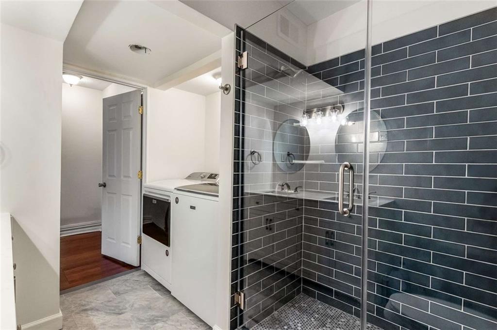 6700 Roswell Road Unit 29C, Atlanta, Georgia 30328, 2 Bedrooms Bedrooms, ,1 BathroomBathrooms,Residential,Sold,6700 Roswell Road Unit 29C,7330369