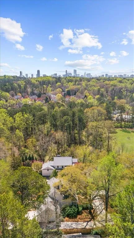 4635 High Point Road, Atlanta, Georgia 30342, 6 Bedrooms Bedrooms, ,3 BathroomsBathrooms,Residential,Sold,4635 High Point Road,7545184