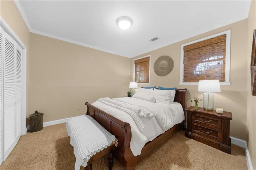 4635 High Point Road, Atlanta, Georgia 30342, 6 Bedrooms Bedrooms, ,3 BathroomsBathrooms,Residential,Sold,4635 High Point Road,7545184