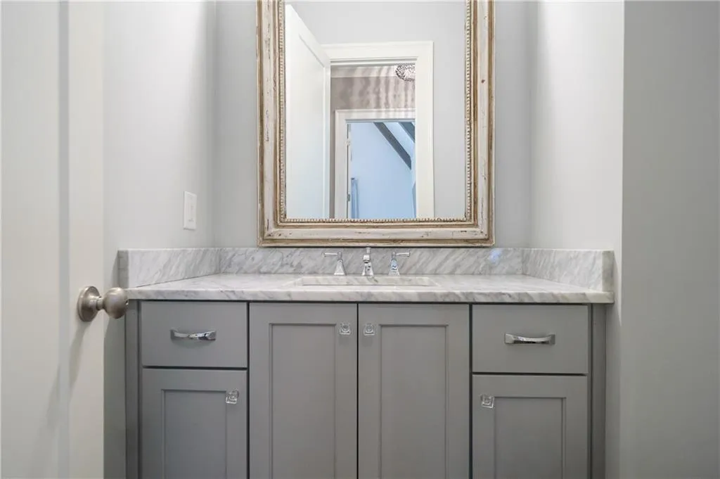 192 Pine Lake Drive, Atlanta, Georgia 30327, 5 Bedrooms Bedrooms, ,5 BathroomsBathrooms,Residential,Sold,192 Pine Lake Drive,6958745