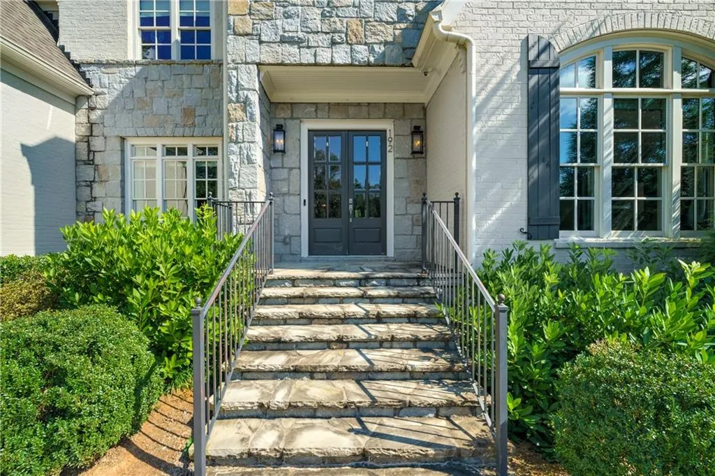 192 Pine Lake Drive, Atlanta, Georgia 30327, 5 Bedrooms Bedrooms, ,5 BathroomsBathrooms,Residential,Sold,192 Pine Lake Drive,6958745