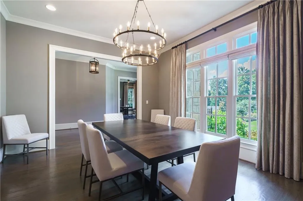 192 Pine Lake Drive, Atlanta, Georgia 30327, 5 Bedrooms Bedrooms, ,5 BathroomsBathrooms,Residential,Sold,192 Pine Lake Drive,6958745