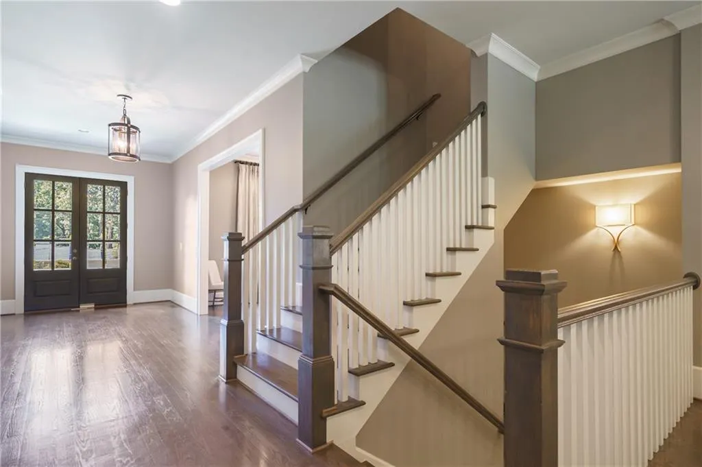 192 Pine Lake Drive, Atlanta, Georgia 30327, 5 Bedrooms Bedrooms, ,5 BathroomsBathrooms,Residential,Sold,192 Pine Lake Drive,6958745