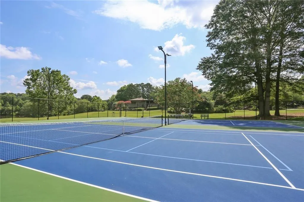 12 Vista Square Nw, Atlanta, Georgia 30327, 2 Bedrooms Bedrooms, ,2 BathroomsBathrooms,Residential,For Sale,12 Vista Square Nw,7614975