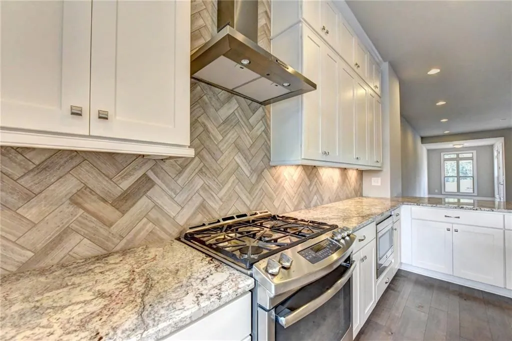 259 Franklin Road Place, Atlanta, Georgia 30342, 3 Bedrooms Bedrooms, ,3 BathroomsBathrooms,Residential,Sold,259 Franklin Road Place,6020466