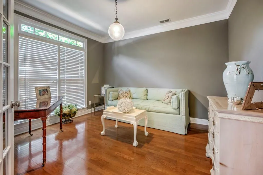 6325 Glen Oaks Lane, Atlanta, Georgia 30328, 4 Bedrooms Bedrooms, ,3 BathroomsBathrooms,Residential,Sold,6325 Glen Oaks Lane,6019095