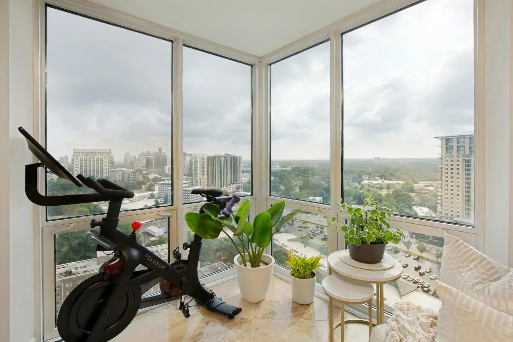 2870 Pharr Court Unit 2902, Atlanta, Georgia 30305, 1 Bedroom Bedrooms, ,1 BathroomBathrooms,Residential,For Sale,2870 Pharr Court Unit 2902,7648111