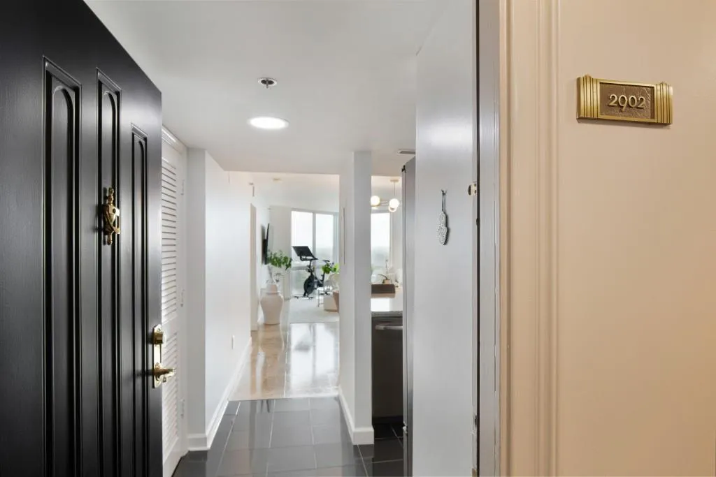 2870 Pharr Court Unit 2902, Atlanta, Georgia 30305, 1 Bedroom Bedrooms, ,1 BathroomBathrooms,Residential,For Sale,2870 Pharr Court Unit 2902,7648111