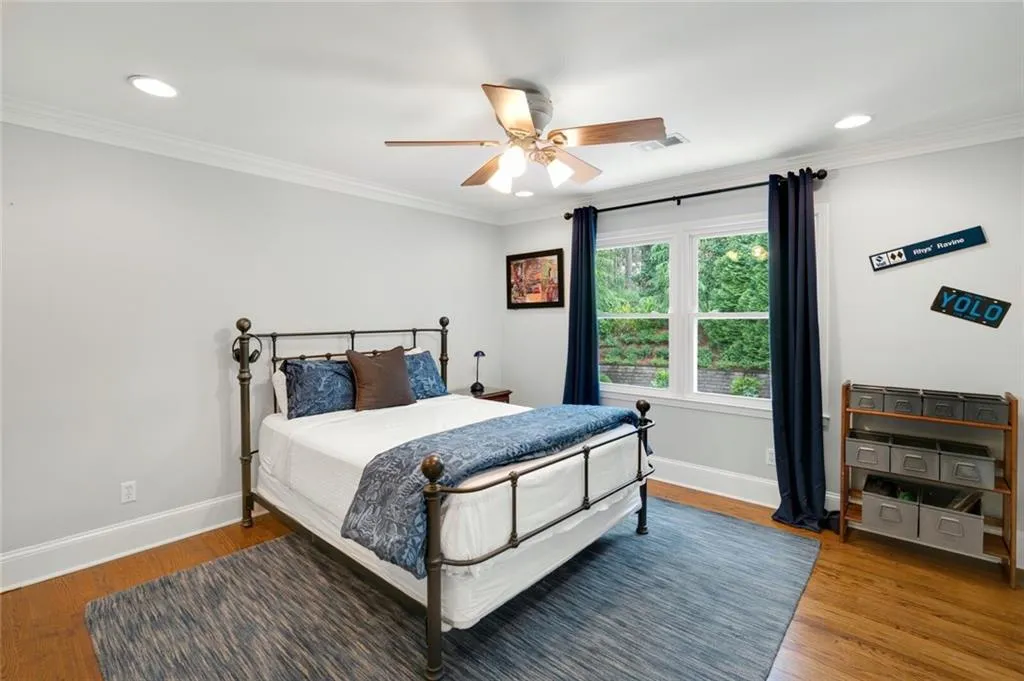 5575 Glen Errol Road, Sandy Springs, Georgia 30327, 5 Bedrooms Bedrooms, ,6 BathroomsBathrooms,Residential,Sold,5575 Glen Errol Road,7030909